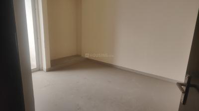 Bedroom Image of 1545 Sq.ft 3 BHK Apartment / Flat for sale in Mahagun Mascot, Crossings Republik Ghaziabad for Rs. 12100000