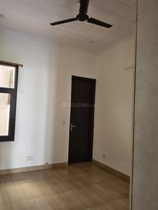 Bedroom Image of 1800 Sq.ft 3 BHK Builder Floor for rent in Sector 46 Noida for Rs. 42000