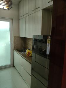 Kitchen Image of 1230 Sq.ft 3 BHK Builder Floor for sale in Central Park Flamingo Floors, Sector 32 Sohna for Rs. 16600000