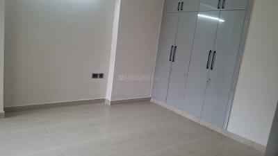 Bedroom Image of 1600 Sq.ft 3 BHK Apartment / Flat for rent in Saviour Greenisle, Crossings Republik Ghaziabad for Rs. 25000