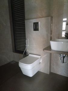 Common Bathroom Image of 1350 Sq.ft 2 BHK Apartment / Flat for sale in Hi Tech Luxus Tower, Kharghar Navi Mumbai for Rs. 17200000
