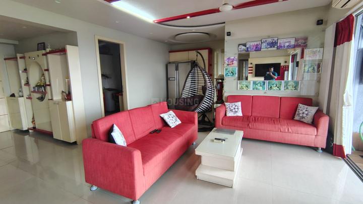 Adhiraj Zinnia Main Image 1