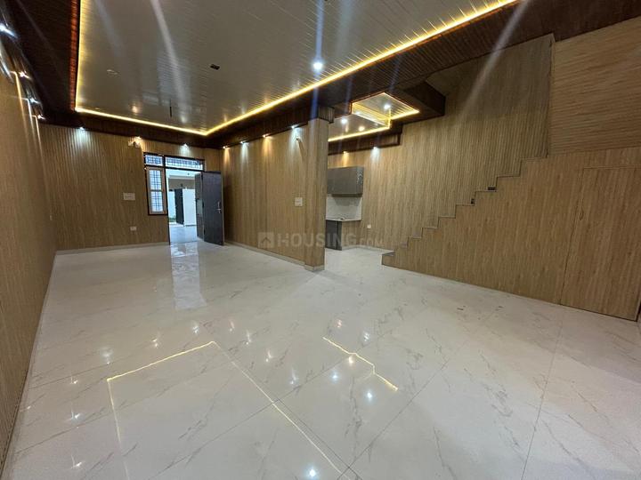 Suman Nagar Main Image 1