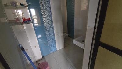 Galaxy Orion Bathroom One 3