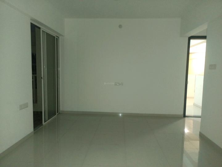 Majestique 38 Park Majestique Phase IV Main Image 1