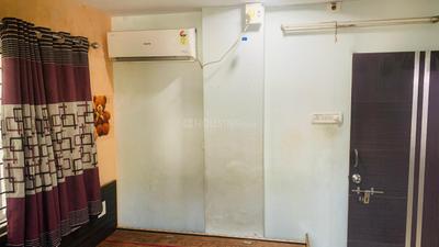 Bedroom Image of 900 Sq.ft 2 BHK Apartment / Flat for rent in New Alkapuri Vadodara for Rs. 16000