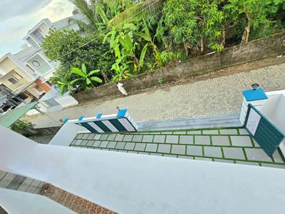 Balcony Image of 1800 Sq.ft 3 BHK Independent House for sale in Kongorppilly Kochi for Rs. 7000000