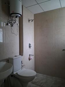 Common Bathroom Image of 1137 Sq.ft 2 BHK Apartment / Flat for sale in Eldeco Live By The Greens Phase 1, Sector 150 Noida for Rs. 13500000