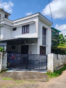 Image of 2000 Sq.ft 4 BHK Independent House for sale in Kakkanad, Kochi for Rs. 7000000