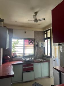 Kitchen Image of 1850 Sq.ft 3 BHK Apartment / Flat for rent in Naranpura Ahmedabad for Rs. 40000