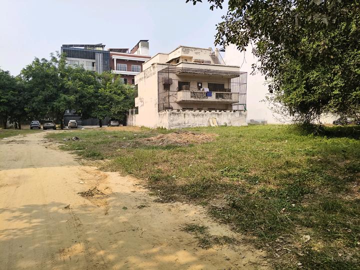Block C, Sushant Lok Phase 1 Main Image 1