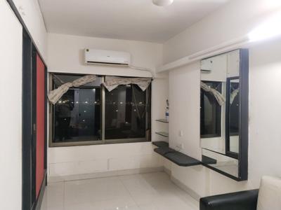 Bedroom Image of 1350 Sq.ft 3 BHK Apartment / Flat for sale in Rustomjee Oriana, Bandra East Mumbai for Rs. 70000000