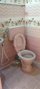 Bathroom Image of 2000 Sq.ft 4 BHK Duplex for rent in Lakshmi Vijaya Nagar, Velachery Chennai for Rs. 38000
