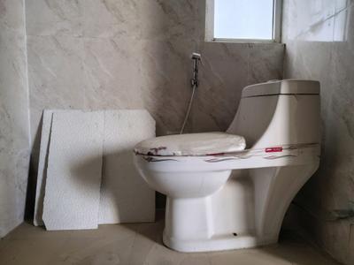 Bedroom Two Image of 2145 Sq.ft 4 BHK Apartment / Flat for sale in MR Delhi 99 Phase 3, Gagan Vihar Ghaziabad for Rs. 13500000