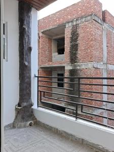 Bedroom Two Image of 1050 Sq.ft 2 BHK Apartment / Flat for sale in Sector 73 Noida for Rs. 4200000