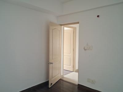Bedroom Image of 1410 Sq.ft 3 BHK Apartment / Flat for sale in Paras Tierea, Sector 137 Noida for Rs. 12500000