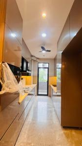 Kitchen Image of 1800 Sq.ft 3 BHK Builder Floor for sale in Malibu Town Floors, Sector 47 Gurgaon for Rs. 30000000