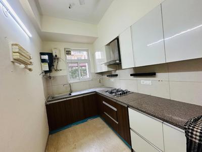 Kitchen Image of 1900 Sq.ft 3 BHK Apartment / Flat for rent in Puri Aanand Vilas, Sector 81 Faridabad for Rs. 60000