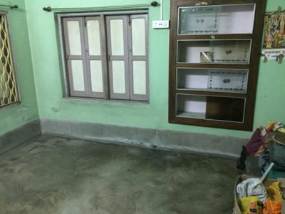 Bedroom Image of 1000 Sq.ft 2 BHK Independent House for rent in Barasat Kolkata for Rs. 8200