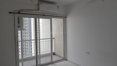 Bedroom Image of 1000 Sq.ft 3 BHK Apartment / Flat for rent in Godrej Emerald, Thane West Thane for Rs. 34000