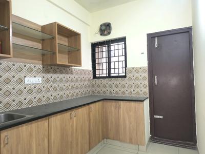Kitchen Image of 730 Sq.ft 1 BHK Apartment / Flat for rent in Kartik Nagar Bengaluru for Rs. 25000
