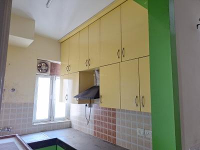 Kitchen Image of 800 Sq.ft 2 BHK Apartment / Flat for sale in Shree Vardhman Mantra, Sector 67 Gurgaon for Rs. 7300000
