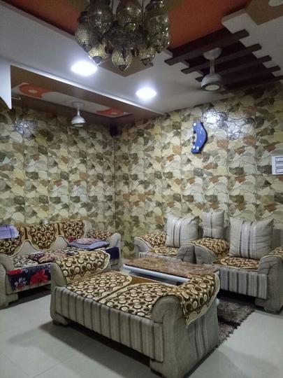 Kamla Park Complex CHS Main Image 1