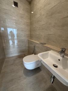 Image of 2000 Sq.ft 4 BHK Apartment / Flat for rent in Adani Ten BKC, Bandra East, Mumbai for Rs. 320000