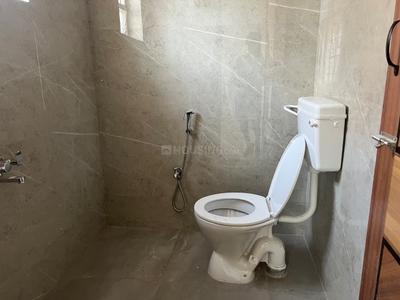 Bathroom Image of 1250 Sq.ft 3 BHK Apartment / Flat for sale in Tambaram Chennai for Rs. 8700000