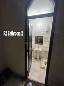 Bathroom Image of 1100 Sq.ft 3 BHK Apartment / Flat for sale in Jamia Nagar New Delhi for Rs. 7000000
