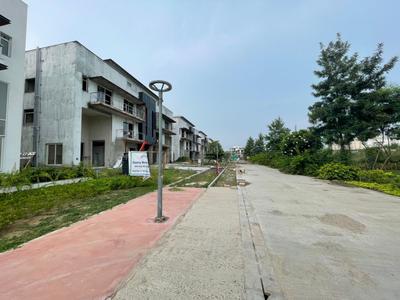 Image of 4600 Sq.ft 5 BHK Villa for sale in Godrej Exquisite At Godrej Golf Links, Jaypee Greens, Greater Noida for Rs. 81000000