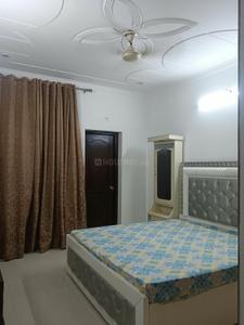 Bedroom Image of 1800 Sq.ft 2 BHK Builder Floor for rent in Sector 41 Noida for Rs. 35000