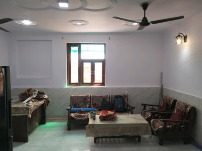 Living Room Image of 950 Sq.ft 2 BHK Builder Floor for rent in Shakarpur Khas New Delhi for Rs. 28000