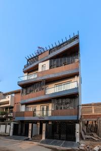 Image of 10000 Sq.ft 12 BHK Apartment / Flat for sale in Tikrapara, Raipur for Rs. 42500000