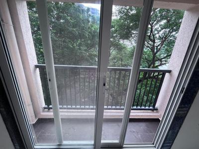 Balcony Image of 450 Sq.ft 1 BHK Apartment / Flat for sale in Thane West Thane for Rs. 8000000