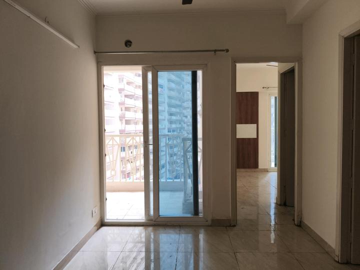 Gaursons 5th Avenue Main Image 1
