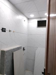 Common Bathroom Image of 1250 Sq.ft 3 BHK Apartment / Flat for sale in Dhul Siras New Delhi for Rs. 12500000