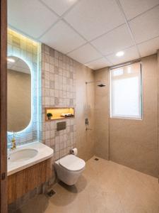 Bathroom Image of 1950 Sq.ft 3 BHK Apartment / Flat for sale in Shalimar Garden Bay Crown, Madiyava Lucknow for Rs. 15300000