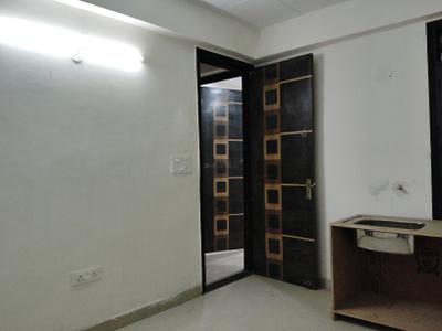 Bedroom Image of 800 Sq.ft 2 BHK Apartment / Flat for sale in Said-Ul-Ajaib New Delhi for Rs. 3500000