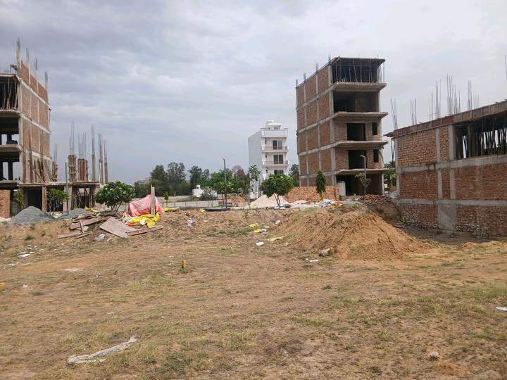 3B Pataudi Greens Main Image 1