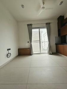 Hall Image of 750 Sq.ft 1 BHK Apartment / Flat for rent in Domlur Layout Bengaluru for Rs. 48000
