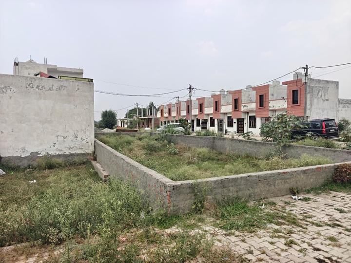Trinity Urban Village Main Image 1