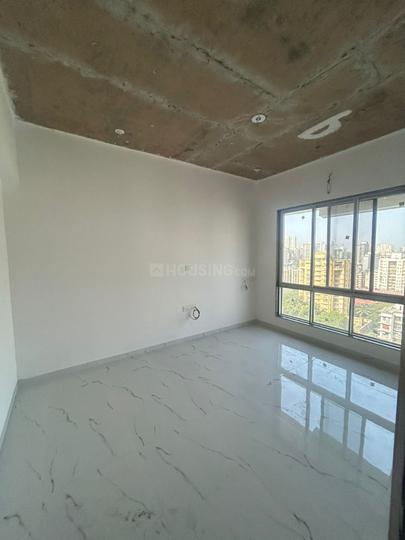 Alag Marina Main Image 1