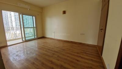Bedroom Image of 1850 Sq.ft 3 BHK Apartment / Flat for sale in Mahagun Moderne, Sector 78 Noida for Rs. 29500000