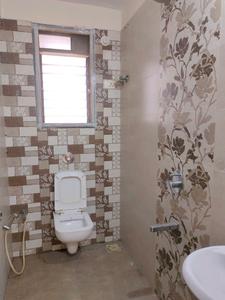 Common Bathroom Image of 1450 Sq.ft 2.5 BHK Apartment / Flat for sale in Tejas Symphony, Ulwe Navi Mumbai for Rs. 20000000