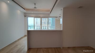 Kitchen Image of 3500 Sq.ft 5 BHK Apartment / Flat for rent in Supertech Supernova, Sector 94 Noida for Rs. 130000