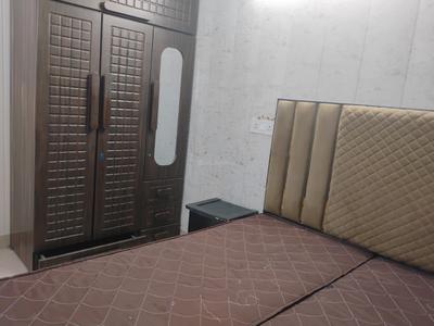 Bedroom Image of 850 Sq.ft 1 BHK Builder Floor for rent in Sector 27 Gurgaon for Rs. 28000