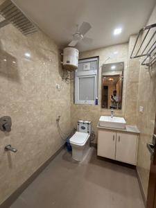 Bathroom Image of 1300 Sq.ft 3 BHK Builder Floor for rent in Vasant Kunj New Delhi for Rs. 52000