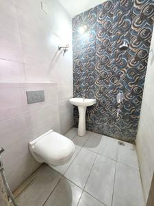 Bathroom Image of 990 Sq.ft 2 BHK Apartment / Flat for rent in Sector 20 Panchkula for Rs. 20000