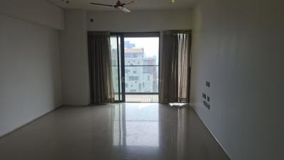 Living Room Image of 1800 Sq.ft 3 BHK Apartment / Flat for rent in Rustomjee Paramount, Santacruz West Mumbai for Rs. 350000